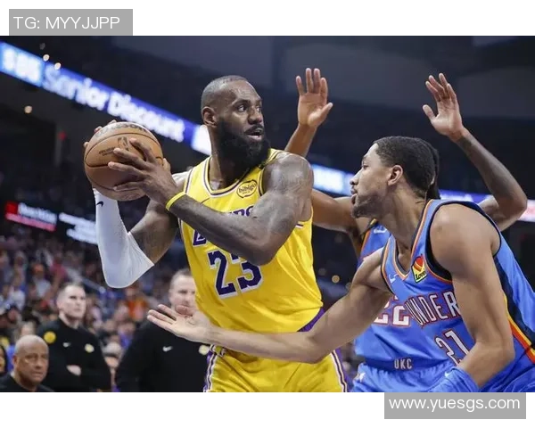 2019年NBA揭幕战精彩对决湖人队与快船队的巅峰之战回顾